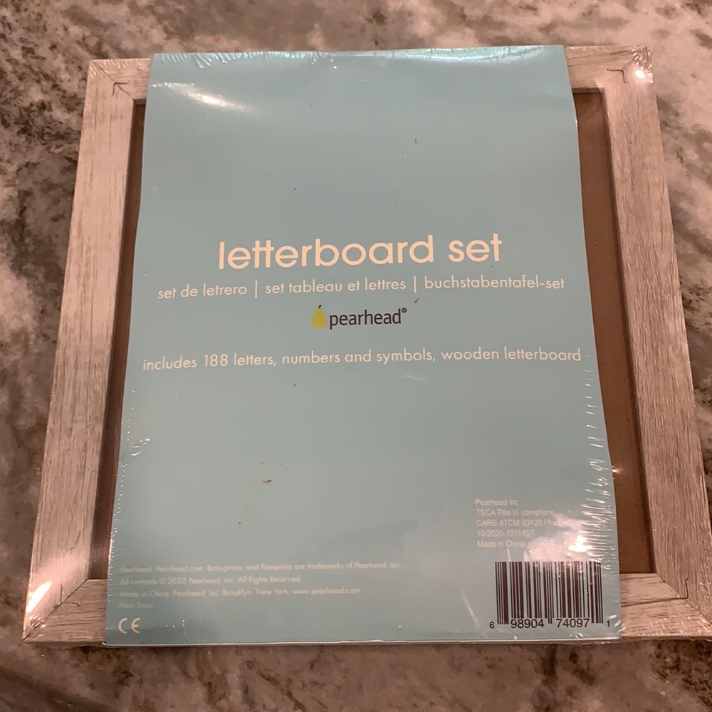 Pearhead Letterboard Set - Picture 2 of 2